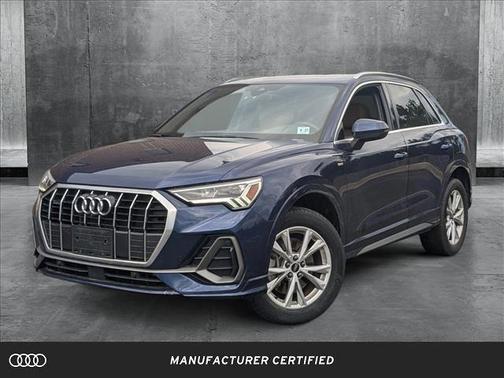 2022 Audi Q3 45 S line Premium Plus