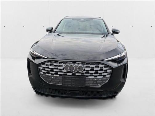 2025 Audi Q5 Premium