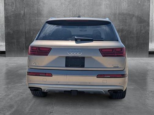 2018 Audi Q7 3.0T Prestige