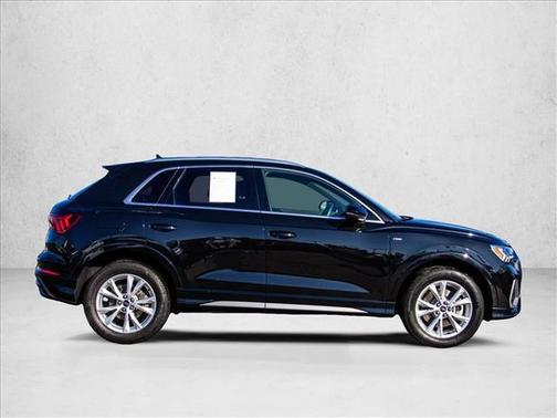 2023 Audi Q3 45 S line Premium Plus