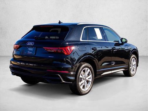 2023 Audi Q3 45 S line Premium Plus