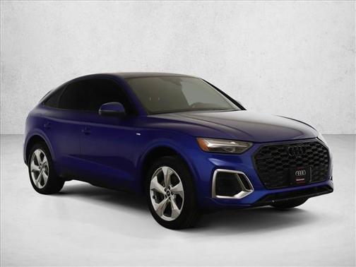 Ultra Blue Metallic 2021 Audi Q5 45 Premium Plus