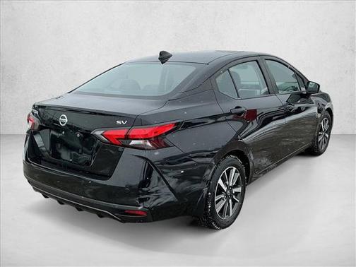 2022 Nissan Versa 1.6 SV