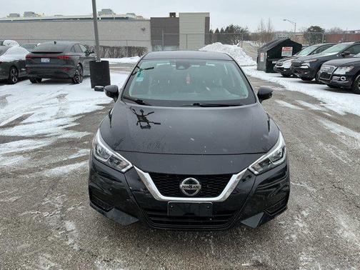 2022 Nissan Versa 1.6 SV