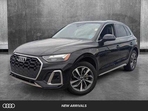 2022 Audi Q5 45 S line Premium
