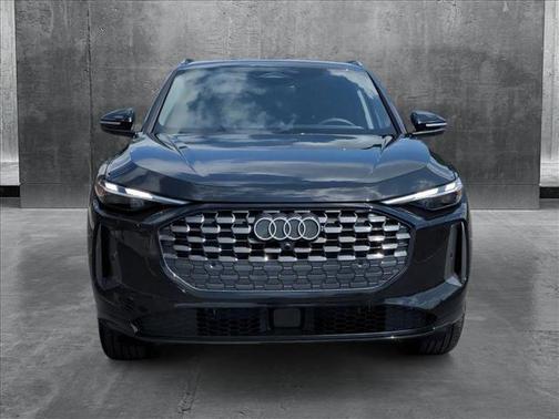 2025 Audi Q5 Premium