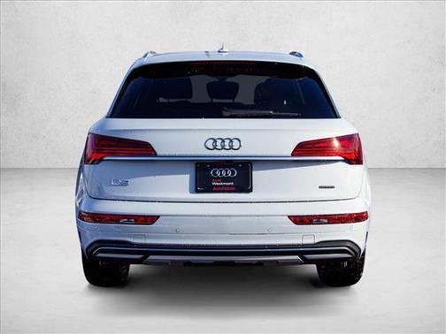 2023 Audi Q5 40 Premium Plus