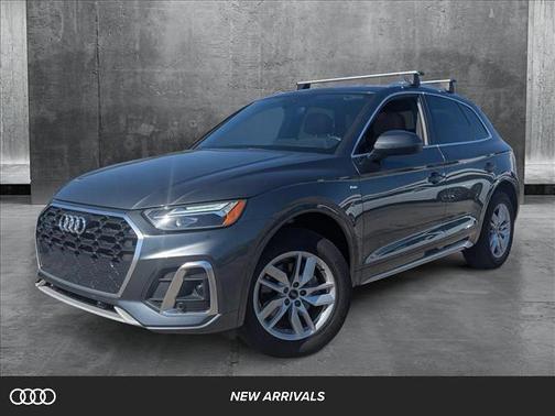 2022 Audi Q5 45 S line Premium
