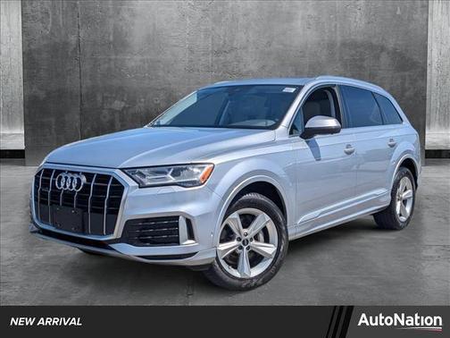2022 Audi Q7 45 Premium