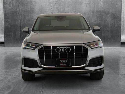 2022 Audi Q7 45 Premium