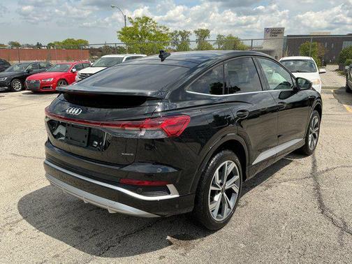 Mythos Black Metallic 2023 Audi Q4 e-tron Premium 50 quattro