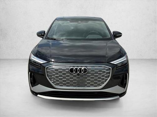 Mythos Black Metallic 2023 Audi Q4 e-tron Premium 50 quattro