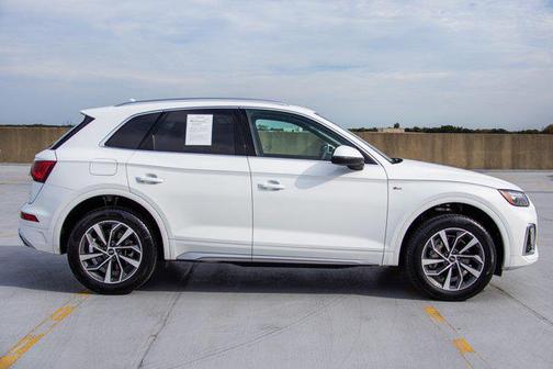 2023 Audi Q5 45 S line Premium Plus