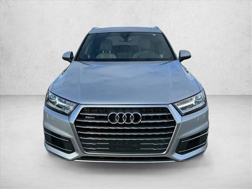 Florett Silver Metallic 2019 Audi Q7 45 Premium