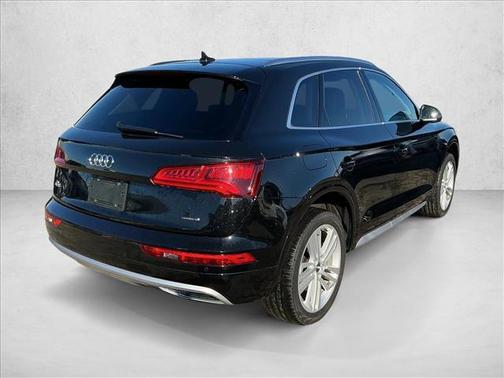 2020 Audi Q5 45 Premium Plus