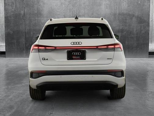 2025 Audi Q4 e-tron Prestige 55 quattro