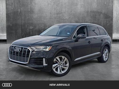 2023 Audi Q7 55 Premium Plus