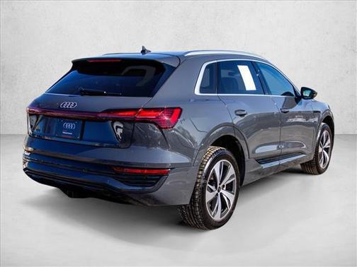 2024 Audi Q8 e-tron Premium Plus