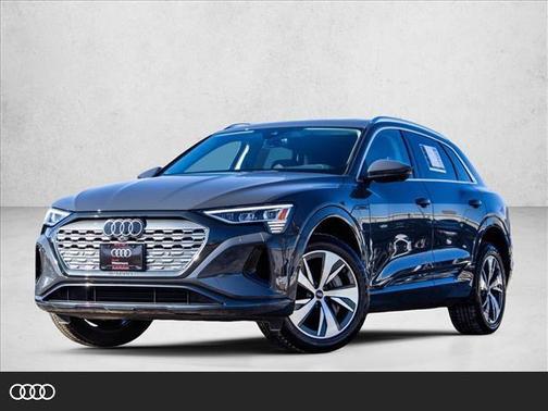 2024 Audi Q8 e-tron Premium Plus