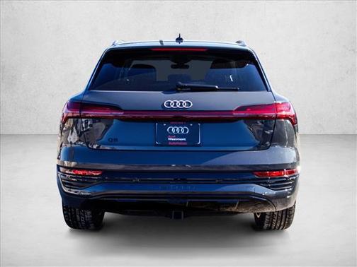 2024 Audi Q8 e-tron Premium Plus