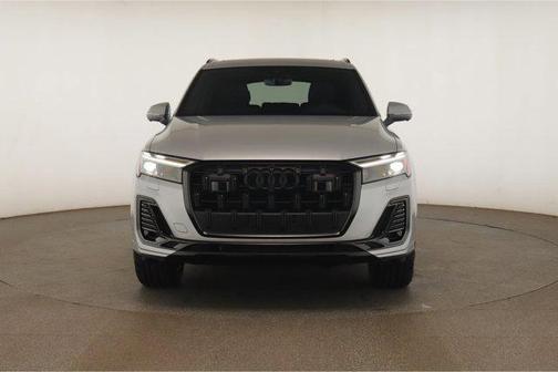2025 Audi Q7 45 Premium Plus