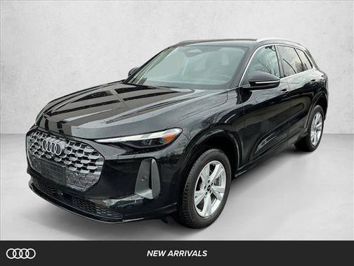 2025 Audi Q5 Premium TFSI quattro S tronic