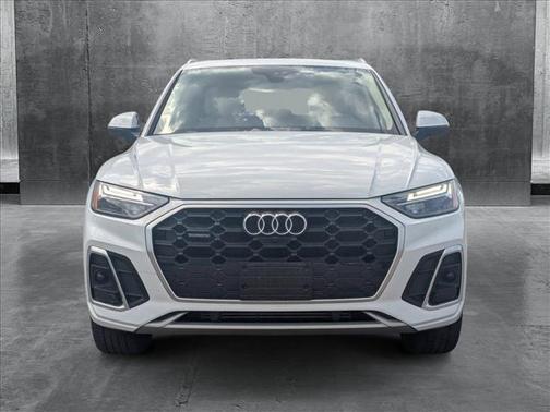 2022 Audi Q5 45 S line Premium Plus