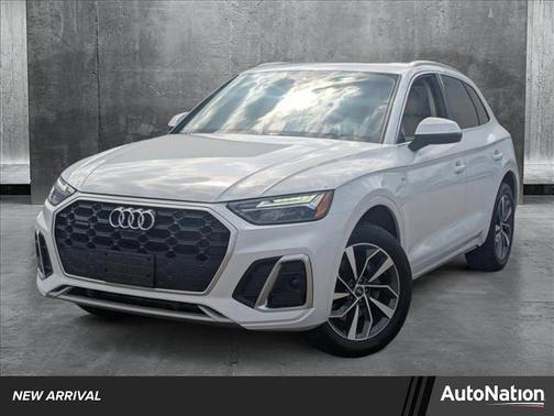 2022 Audi Q5 45 S line Premium Plus