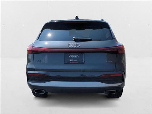 2025 Audi Q5 Premium