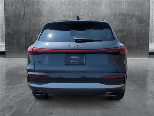 2025 Audi Q5 Premium