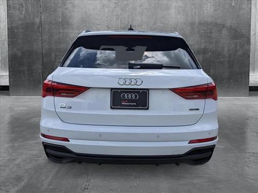 2024 Audi Q3 45 S line Premium Plus