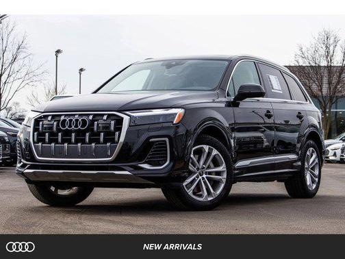 2025 Audi Q7 55 Premium Plus