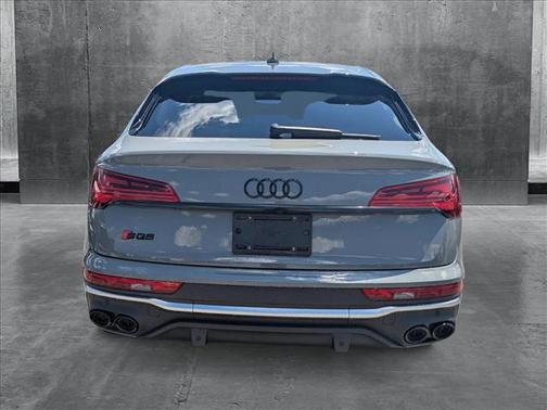 2022 Audi SQ5 3.0T Premium