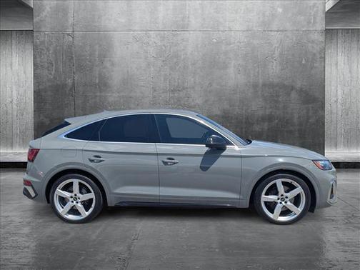 2022 Audi SQ5 3.0T Premium