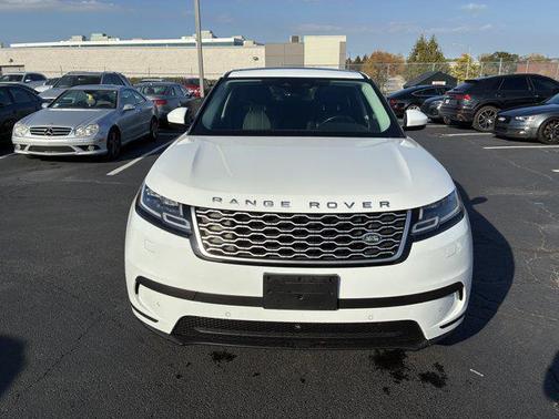 Yulong White Metallic 2021 Land Rover Range Rover Velar P250 S