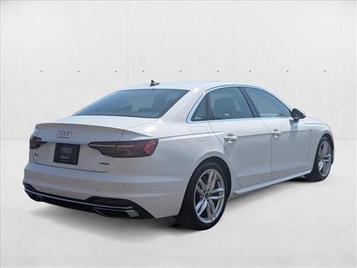 2023 Audi A4 45 S line Premium Plus