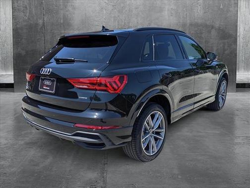 2024 Audi Q3 45 S line Premium Plus