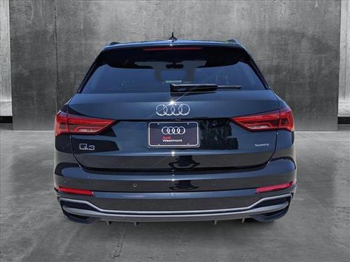 2024 Audi Q3 45 S line Premium Plus
