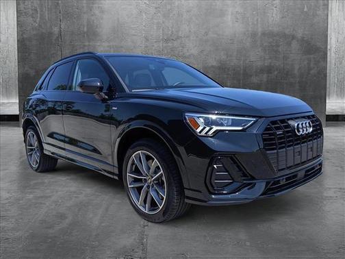 2024 Audi Q3 45 S line Premium Plus