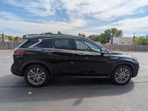 2024 INFINITI QX50 LUXE AWD