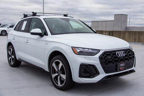 2022 Audi Q5 45 S line Prestige