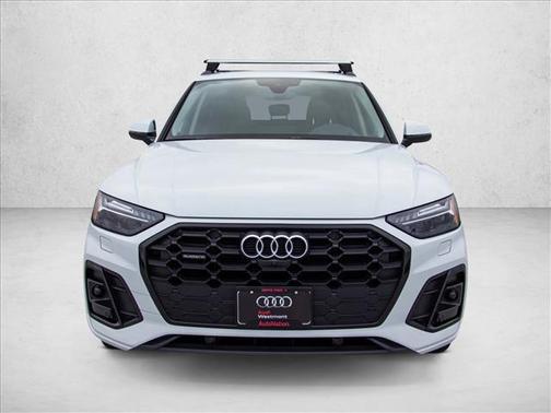2022 Audi Q5 45 S line Prestige