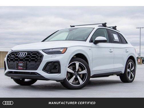 2022 Audi Q5 45 S line Prestige