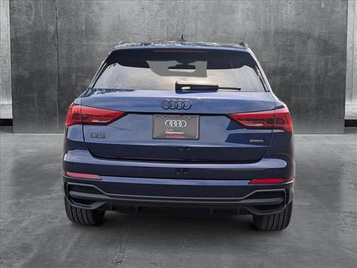 2025 Audi Q3 Premium 45 TFSI S line quattro Tiptronic