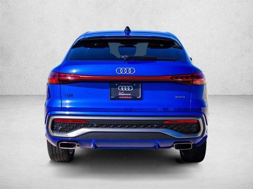 Ultra Blue Metallic 2025 Audi Q5 Premium Plus TFSI quattro S tronic