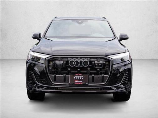 Mythos Black Metallic 2025 Audi Q7 45 Premium Plus