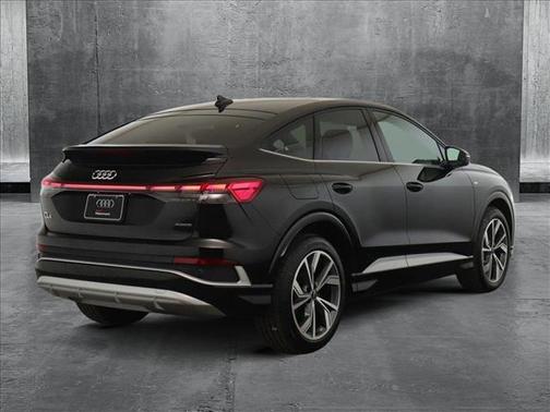 2025 Audi Q4 e-tron Sportback Prestige 55 quattro