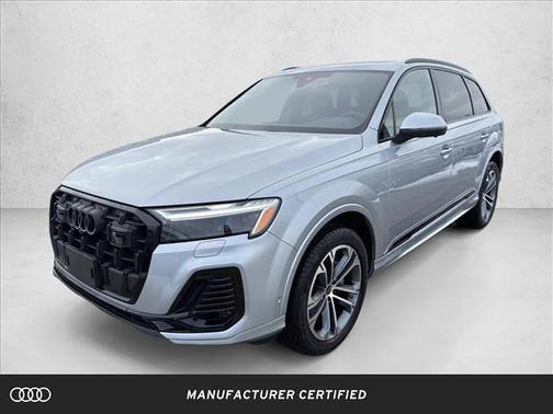 2025 Audi Q7 45 Premium Plus