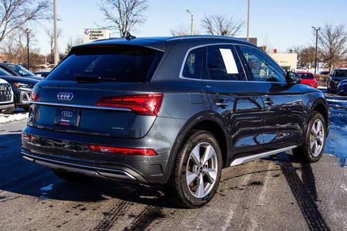 2023 Audi Q5 40 Premium Plus