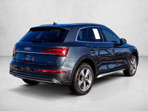 2023 Audi Q5 40 Premium Plus